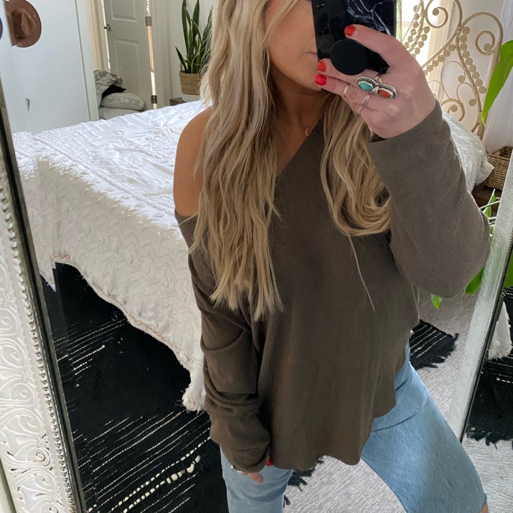 Oversized Slouchy V-neck